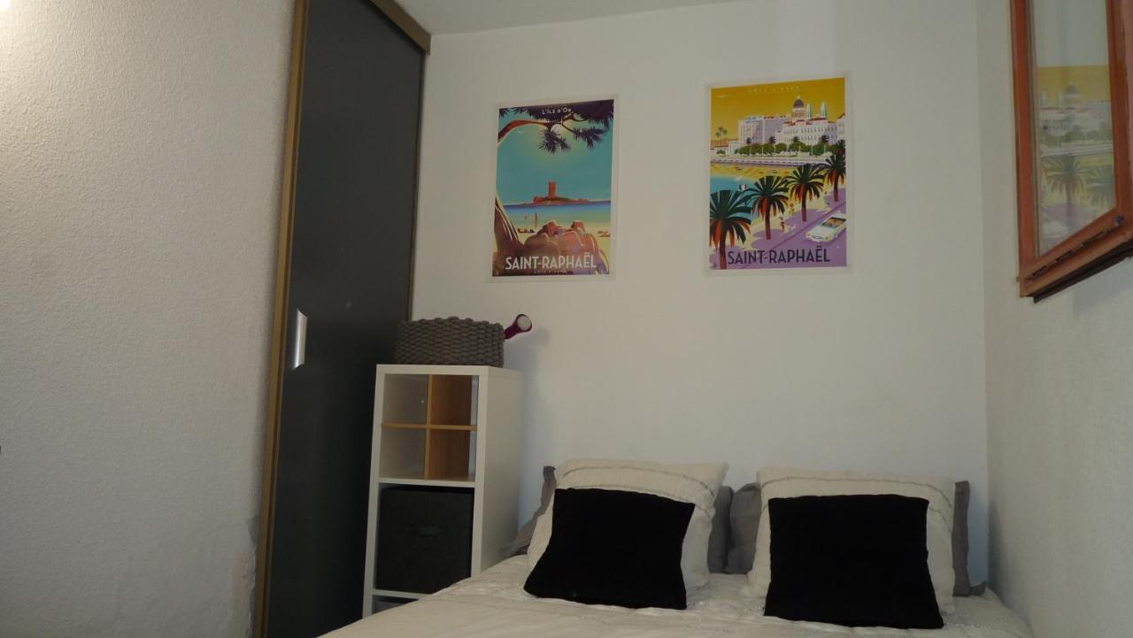 Appartementfrontdemersaintraphaelsantalucia Luaran gambar