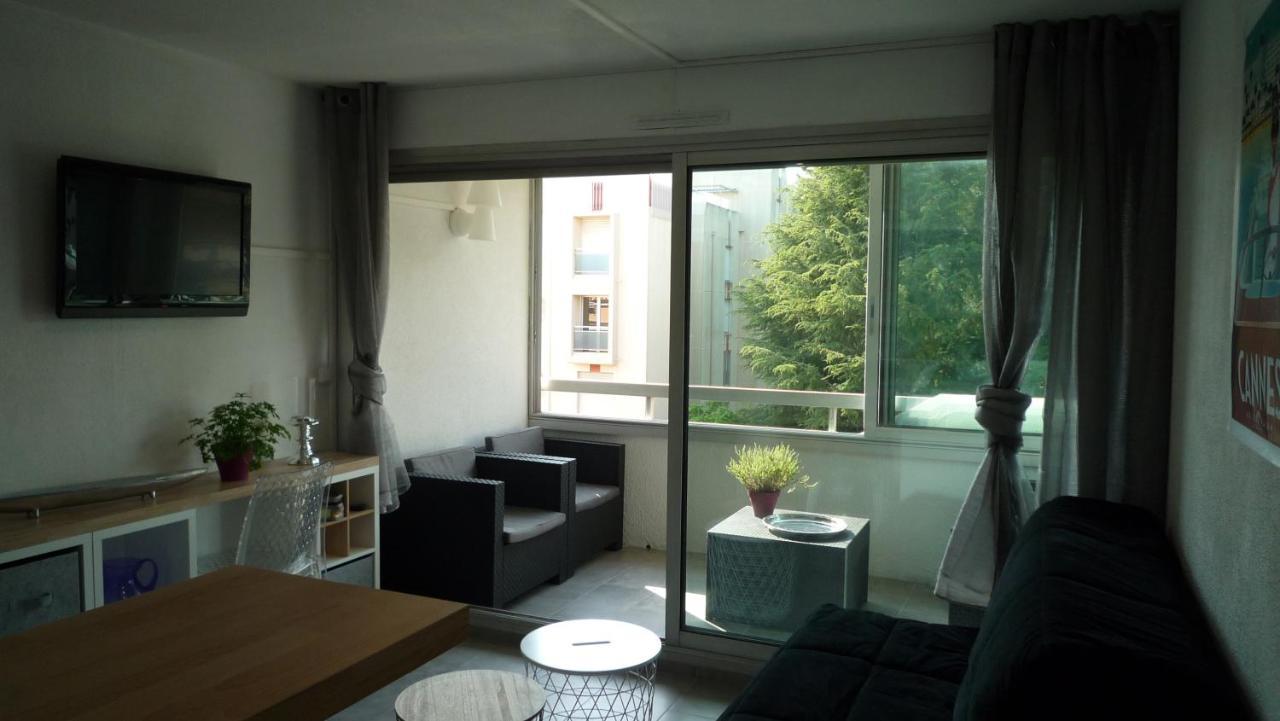 Appartementfrontdemersaintraphaelsantalucia Luaran gambar