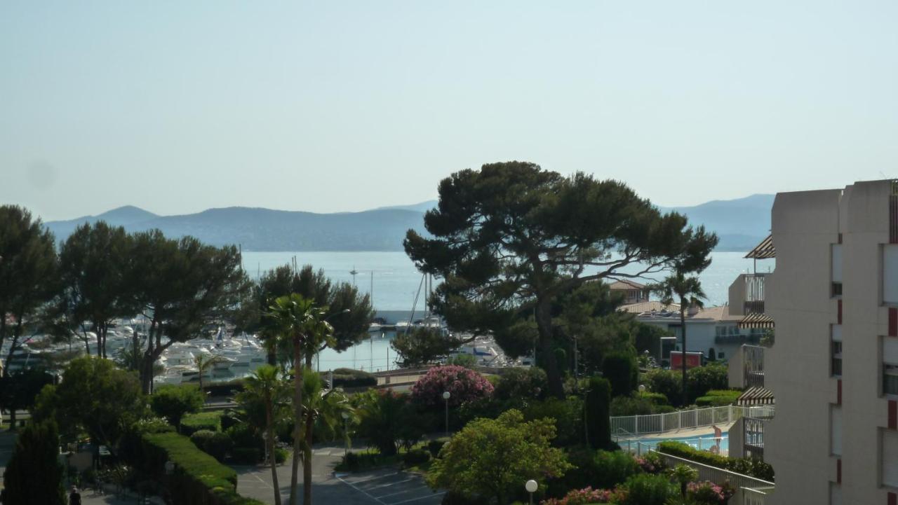 Appartementfrontdemersaintraphaelsantalucia Luaran gambar